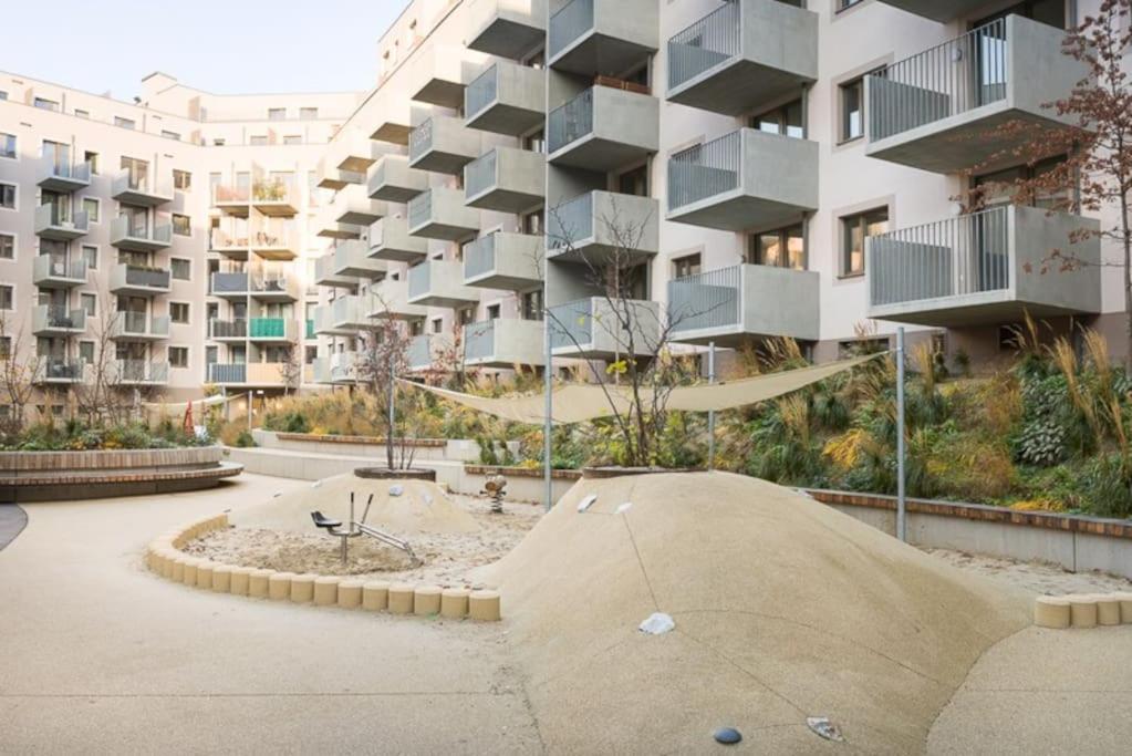 Premium City Apartment With Balcony! Free Garage Parking Included! Vienne Extérieur photo